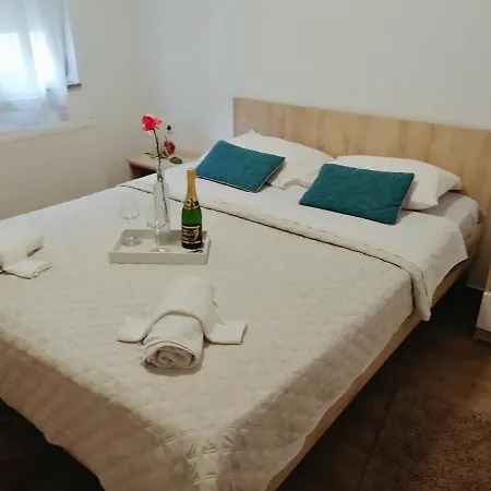 Szálloda Fala Zágráb